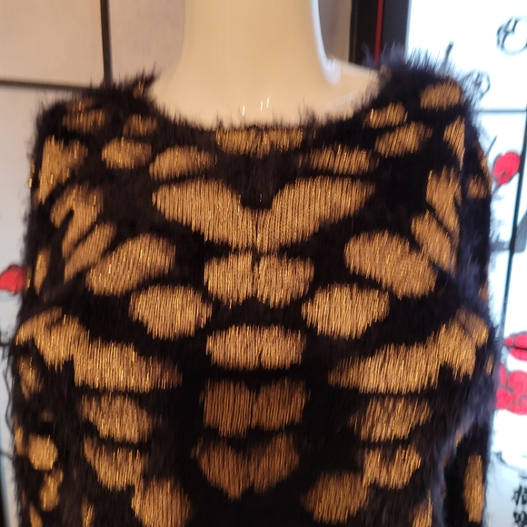 PHILOSOPHY LADIES FUZZY COZY KNIT W/GOLD METALLIC ART/SIZE SMALL - Picture 2 of 9